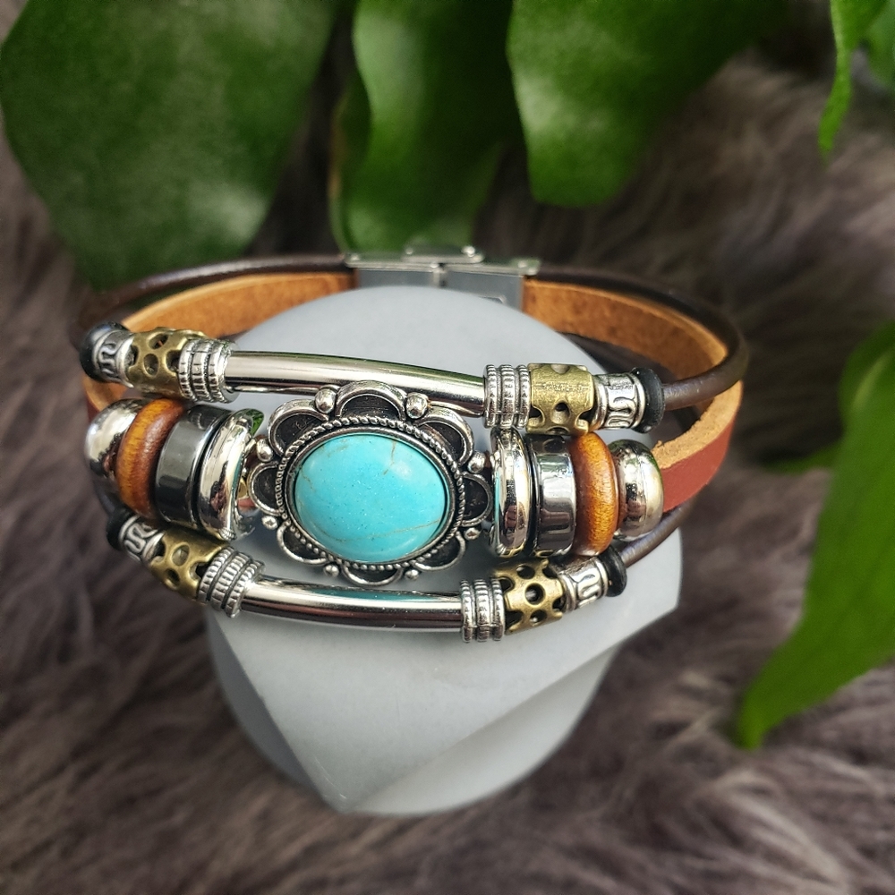 NWT Layered Leather Bracelet Stainless Steel Buckle Boho Beaded Turquoise